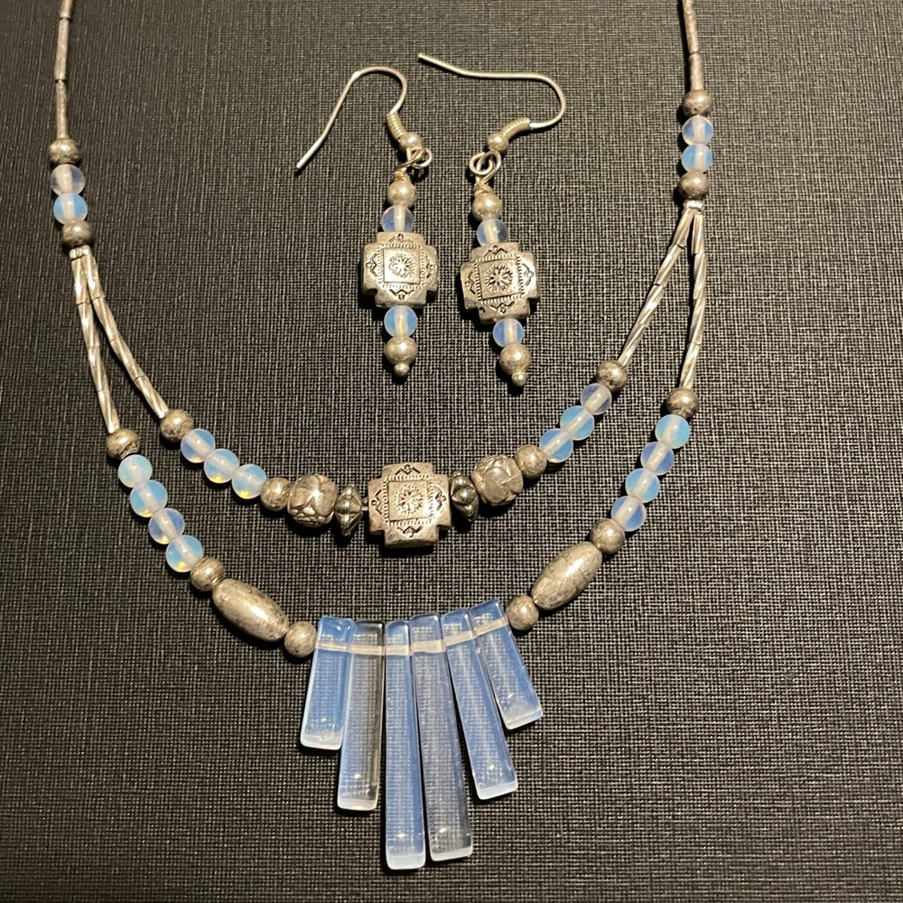 Handmade set necklace and earrings